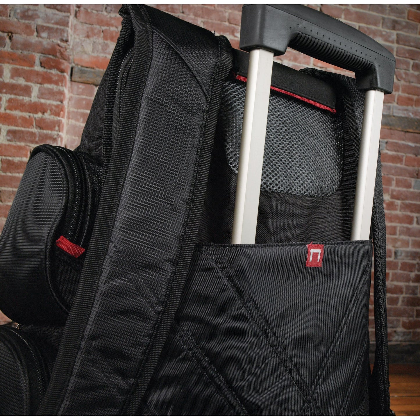 elleven™ TSA 17" Computer Backpack