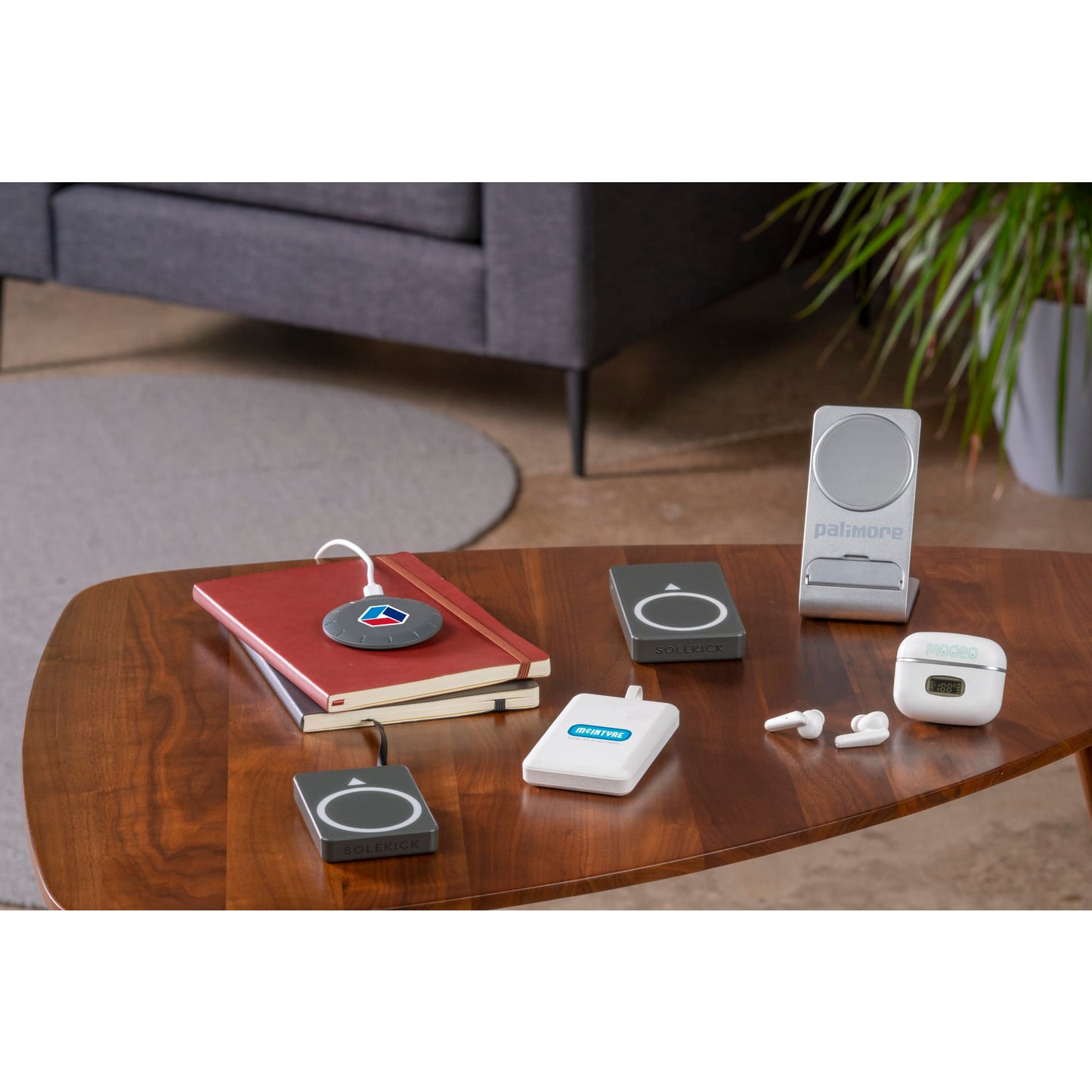 Solekick™ MagClick™ Fast Wireless Charging Stand