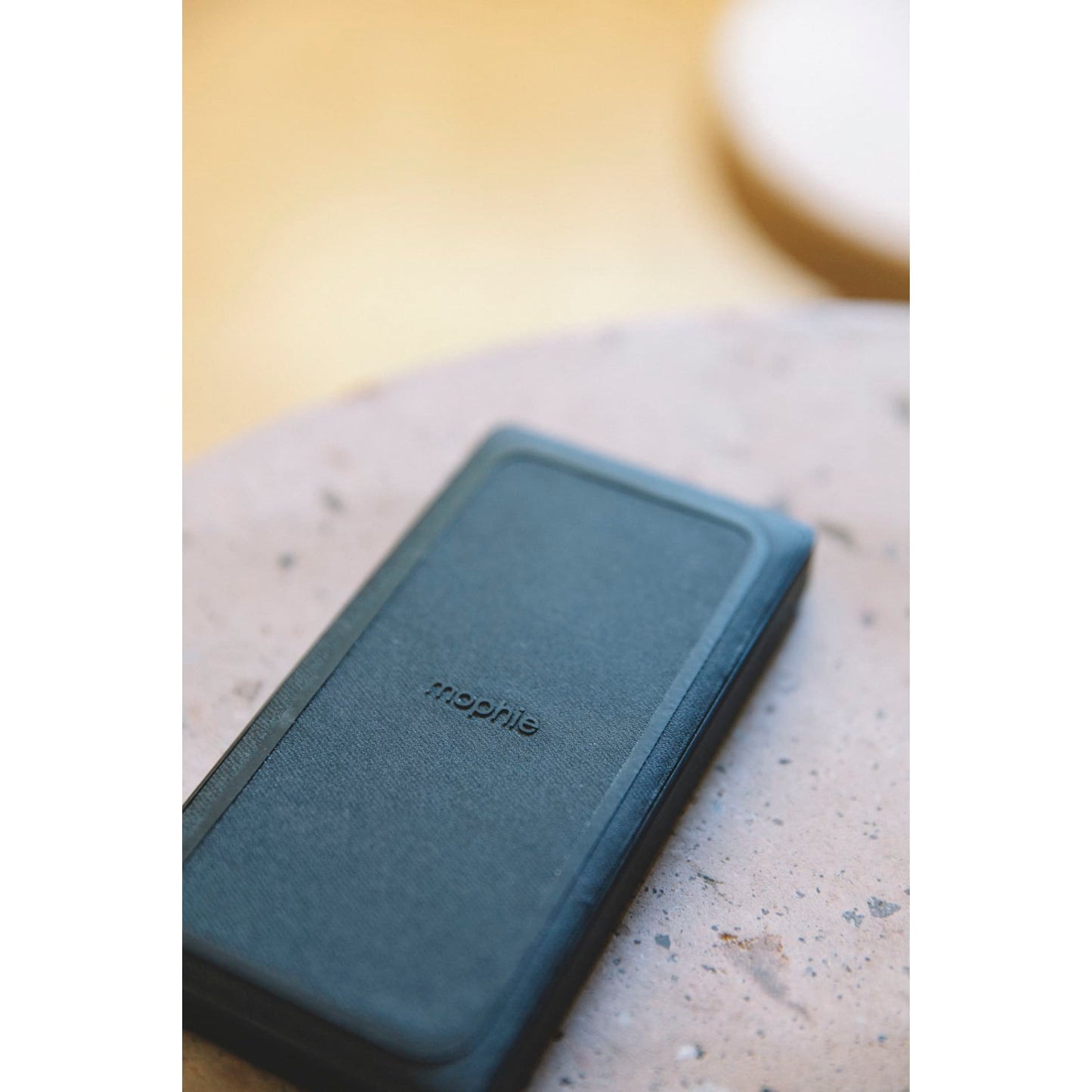 mophie® 5000 mAh Wireless Power Bank